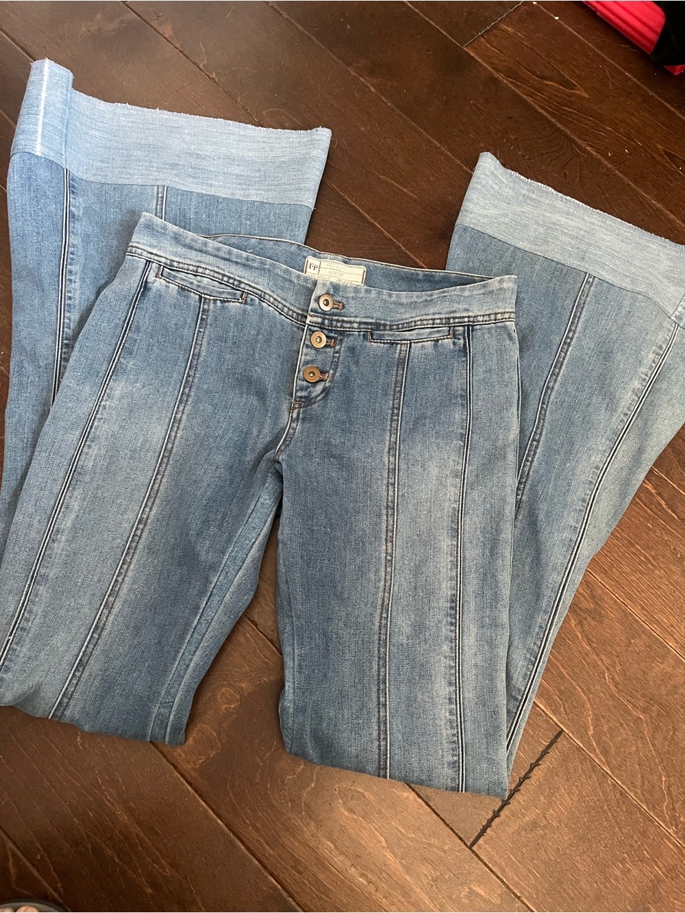Rare Free People Willow flare Jean sz 27 tall - Picture 5 of 12